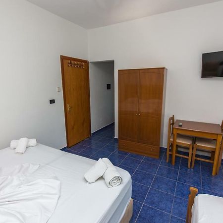 Blue Heaven Hotel ساراندا المظهر الخارجي الصورة