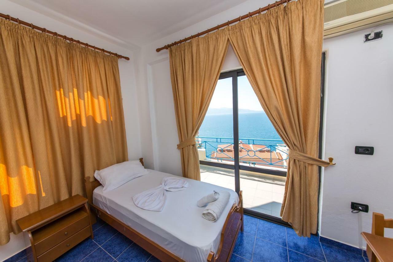 Blue Heaven Hotel ساراندا المظهر الخارجي الصورة