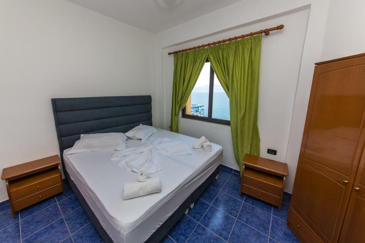 Blue Heaven Hotel ساراندا المظهر الخارجي الصورة