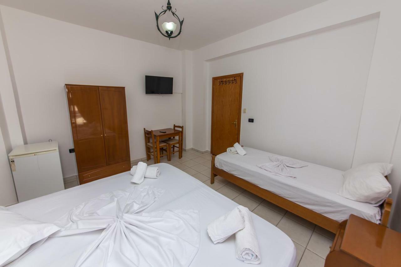 Blue Heaven Hotel ساراندا المظهر الخارجي الصورة